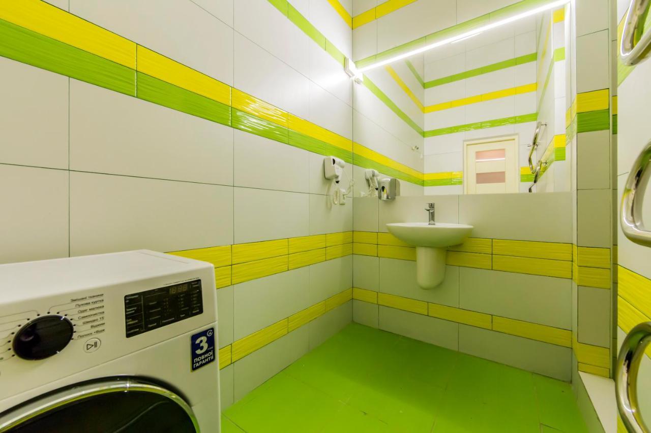 Vorobey Hostel Kiev Exteriör bild